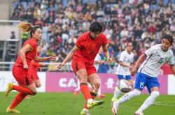 英雄联盟总决赛直播-中国女足表现出色，位列比赛第一