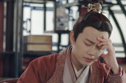 LOL决赛-火种与燎原，当莫德里奇点燃今夜，沙特足球已照亮未来