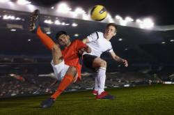 英雄联盟总决赛-德国足球联赛激战正酣，各队实力均衡的简单介绍