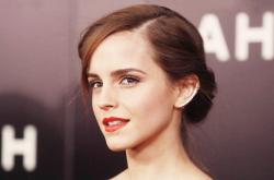 英雄联盟总决赛2025-米切尔50分神迹成空砍，鹈鹕用窒息网络为现代篮球写下新注脚