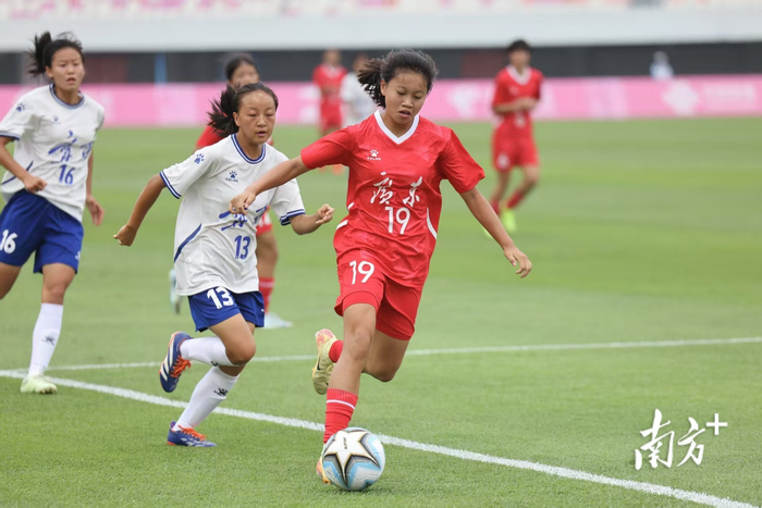 广东女足联赛：广州队以-战胜上海队的简单介绍