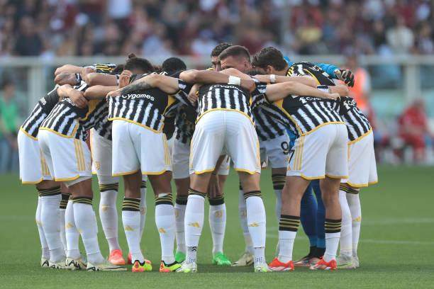 关于尤文图斯球员团结争胜，力争夺冠的信息