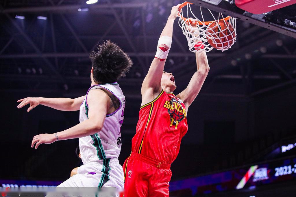 关于红蓝之争!胜负难料,实力对决再度上演的信息 关于红蓝之争!胜负难料,实力对决再度上演的信息