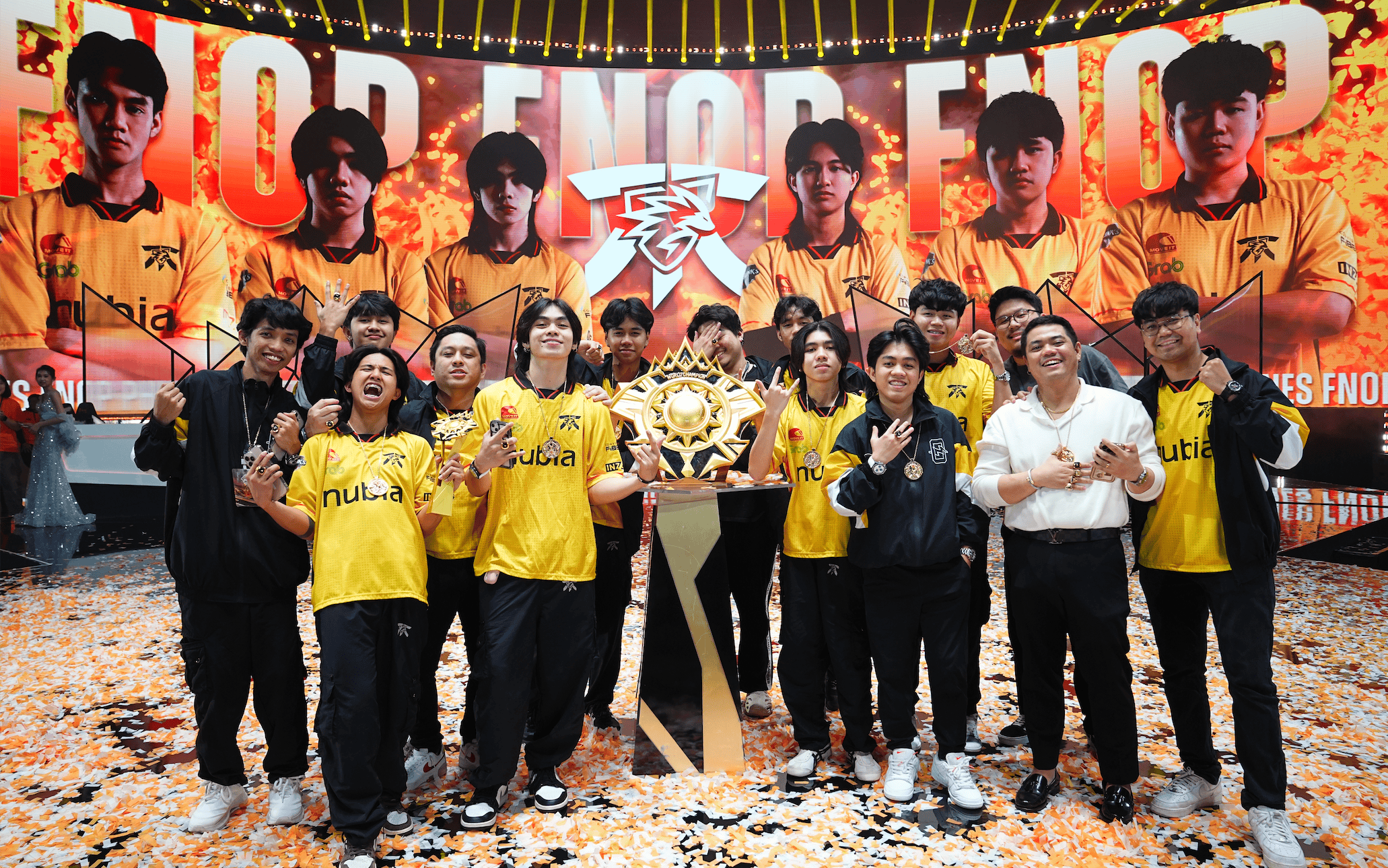 世界级选手对决，精彩纷呈引人入胜