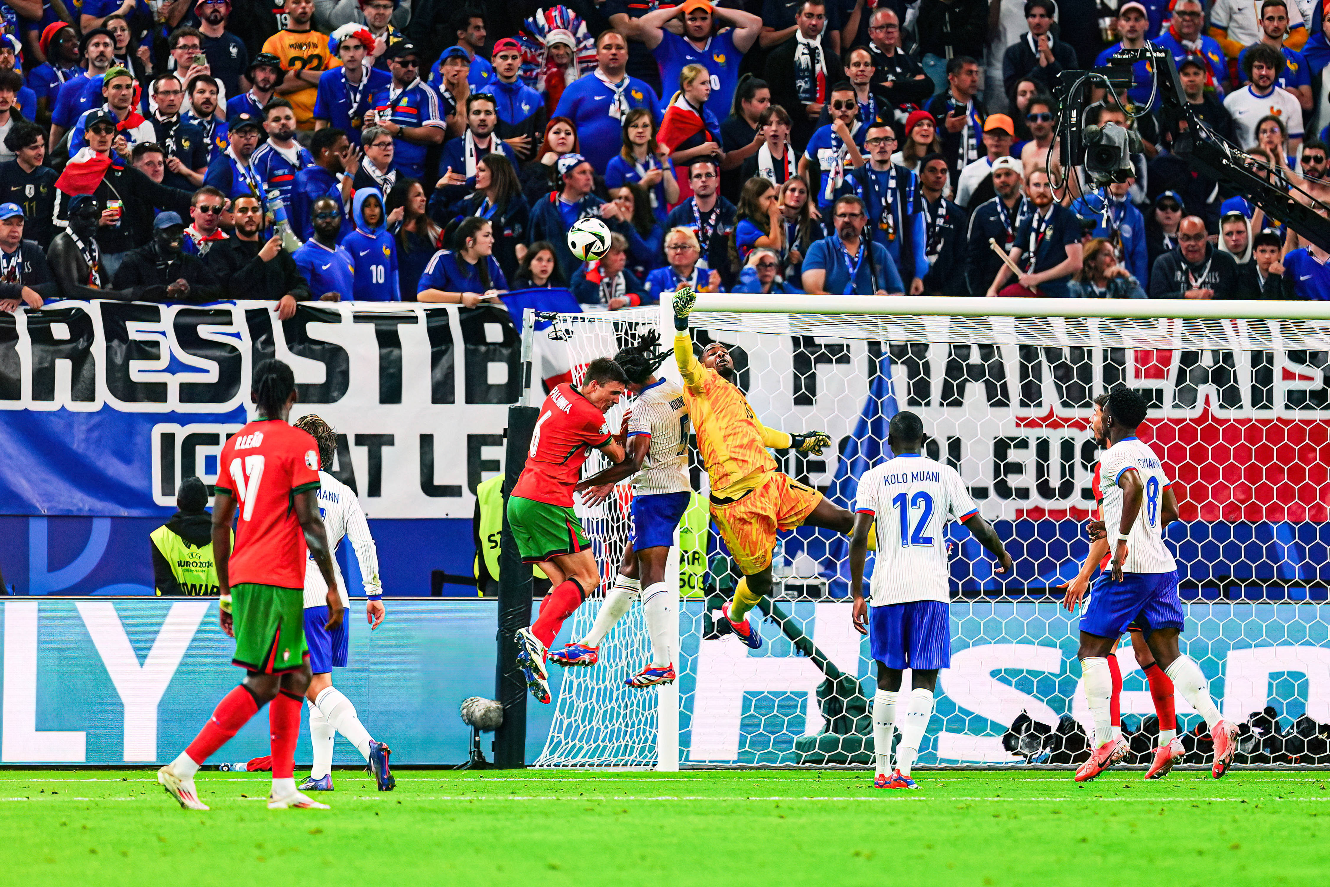 葡萄牙队抢夺胜利妥善防守