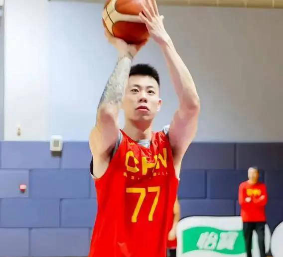 篮网鏖战天津队,张镇麟状态火热 篮网鏖战天津队,张镇麟状态火热