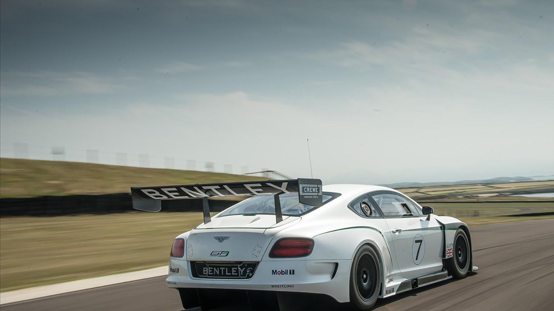 当东方晨曦刺破亚平宁暮色,卡拉斯科照亮美加墨星空