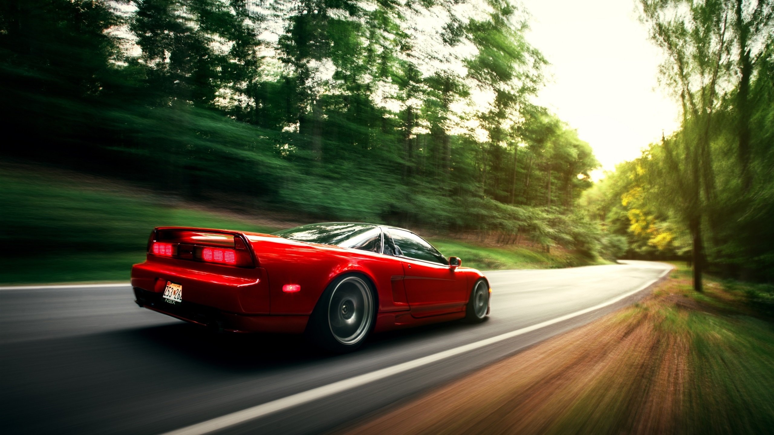 黄喜灿禁区灵狐绝杀定音！里昂欧冠硬仗力擒莱比锡红牛